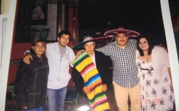 Imágenes para rendir homenaje a persona finada, estas pueden variar en su contenido.