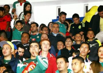 Imágenes para rendir homenaje a persona finada, estas pueden variar en su contenido.
