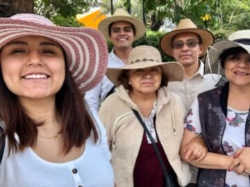 Imágenes para rendir homenaje a persona finada, estas pueden variar en su contenido.