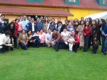 Imágenes para rendir homenaje a persona finada, estas pueden variar en su contenido.