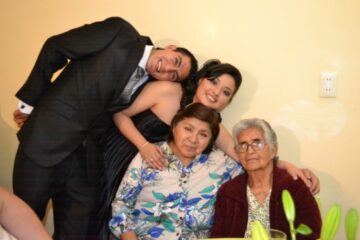 Imágenes para rendir homenaje a persona finada, estas pueden variar en su contenido.