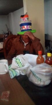 Imágenes para rendir homenaje a persona finada, estas pueden variar en su contenido.