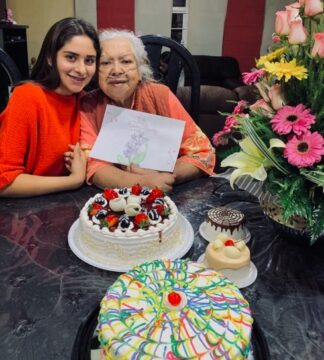Imágenes para rendir homenaje a persona finada, estas pueden variar en su contenido.
