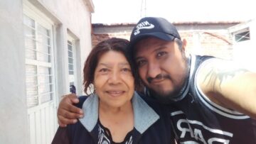 Imágenes para rendir homenaje a persona finada, estas pueden variar en su contenido.