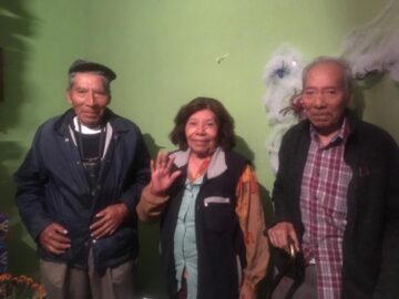 Imágenes para rendir homenaje a persona finada, estas pueden variar en su contenido.