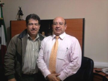 Imágenes para rendir homenaje a persona finada, estas pueden variar en su contenido.