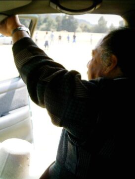 Imágenes para rendir homenaje a persona finada, estas pueden variar en su contenido.