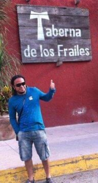 Imágenes para rendir homenaje a persona finada, estas pueden variar en su contenido.