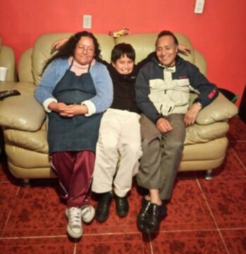 Imágenes para rendir homenaje a persona finada, estas pueden variar en su contenido.