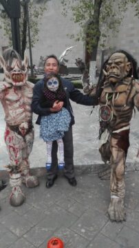 Imágenes para rendir homenaje a persona finada, estas pueden variar en su contenido.