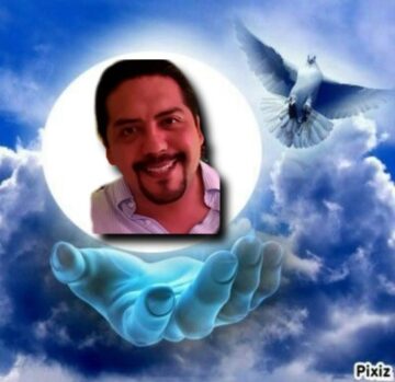 Imágenes para rendir homenaje a persona finada, estas pueden variar en su contenido.