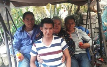 Imágenes para rendir homenaje a persona finada, estas pueden variar en su contenido.