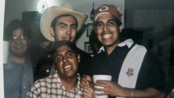 Imágenes para rendir homenaje a persona finada, estas pueden variar en su contenido.
