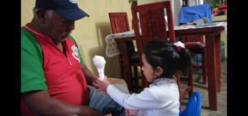 Imágenes para rendir homenaje a persona finada, estas pueden variar en su contenido.