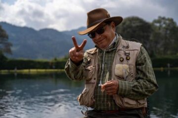 Imágenes para rendir homenaje a persona finada, estas pueden variar en su contenido.