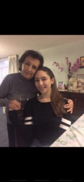 Imágenes para rendir homenaje a persona finada, estas pueden variar en su contenido.