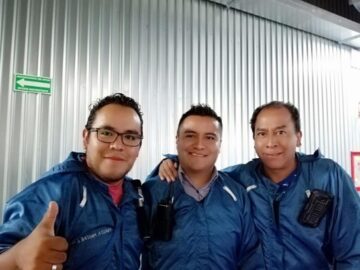 Imágenes para rendir homenaje a persona finada, estas pueden variar en su contenido.