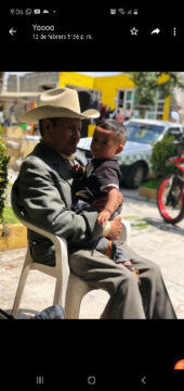 Imágenes para rendir homenaje a persona finada, estas pueden variar en su contenido.