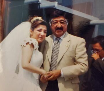 Imágenes para rendir homenaje a persona finada, estas pueden variar en su contenido.
