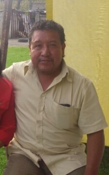 Imágenes para rendir homenaje a persona finada, estas pueden variar en su contenido.