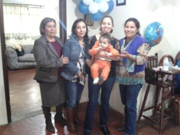 Imágenes para rendir homenaje a persona finada, estas pueden variar en su contenido.