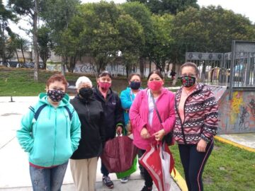 Imágenes para rendir homenaje a persona finada, estas pueden variar en su contenido.