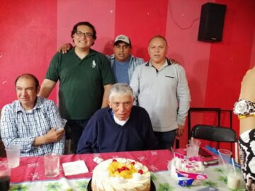 Imágenes para rendir homenaje a persona finada, estas pueden variar en su contenido.