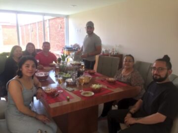 Imágenes para rendir homenaje a persona finada, estas pueden variar en su contenido.