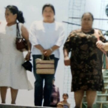 Imágenes para rendir homenaje a persona finada, estas pueden variar en su contenido.