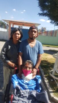 Imágenes para rendir homenaje a persona finada, estas pueden variar en su contenido.