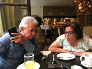 Imágenes para rendir homenaje a persona finada, estas pueden variar en su contenido.