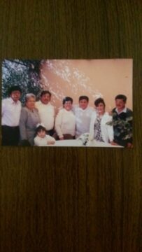 Imágenes para rendir homenaje a persona finada, estas pueden variar en su contenido.