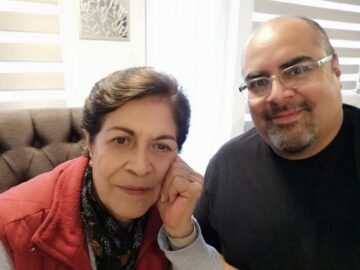 Imágenes para rendir homenaje a persona finada, estas pueden variar en su contenido.