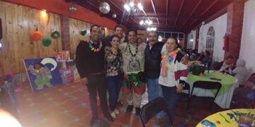Imágenes para rendir homenaje a persona finada, estas pueden variar en su contenido.