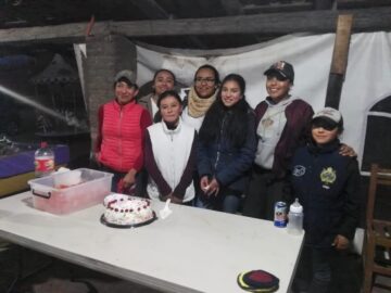 Imágenes para rendir homenaje a persona finada, estas pueden variar en su contenido.
