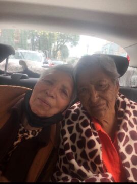 Imágenes para rendir homenaje a persona finada, estas pueden variar en su contenido.