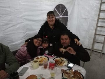 Imágenes para rendir homenaje a persona finada, estas pueden variar en su contenido.