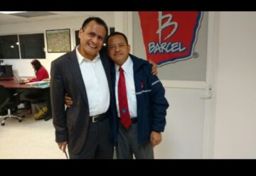 Imágenes para rendir homenaje a persona finada, estas pueden variar en su contenido.