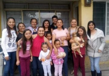 Imágenes para rendir homenaje a persona finada, estas pueden variar en su contenido.