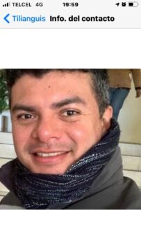 Imágenes para rendir homenaje a persona finada, estas pueden variar en su contenido.