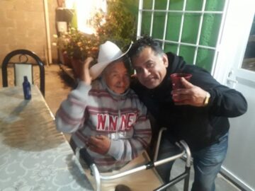 Imágenes para rendir homenaje a persona finada, estas pueden variar en su contenido.