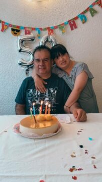 Imágenes para rendir homenaje a persona finada, estas pueden variar en su contenido.
