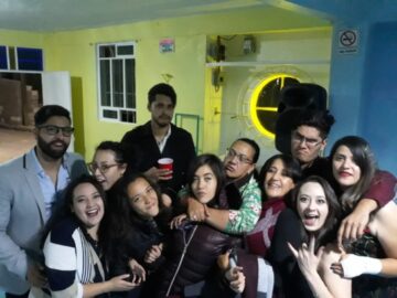 Imágenes para rendir homenaje a persona finada, estas pueden variar en su contenido.