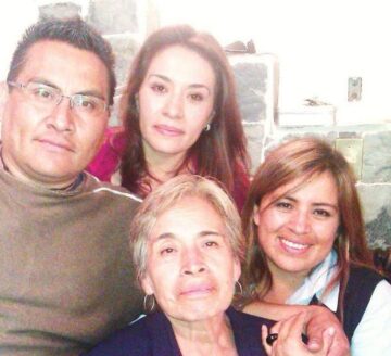 Imágenes para rendir homenaje a persona finada, estas pueden variar en su contenido.