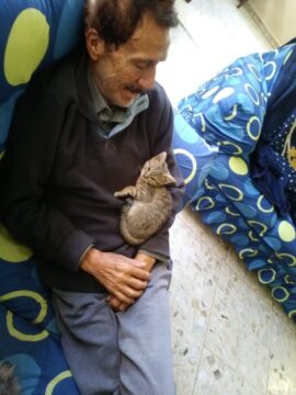 Imágenes para rendir homenaje a persona finada, estas pueden variar en su contenido.