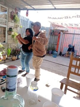 Imágenes para rendir homenaje a persona finada, estas pueden variar en su contenido.