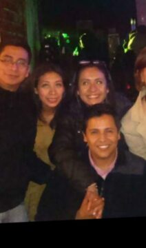Imágenes para rendir homenaje a persona finada, estas pueden variar en su contenido.