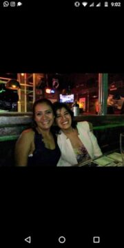 Imágenes para rendir homenaje a persona finada, estas pueden variar en su contenido.