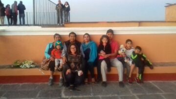 Imágenes para rendir homenaje a persona finada, estas pueden variar en su contenido.