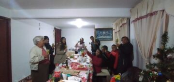 Imágenes para rendir homenaje a persona finada, estas pueden variar en su contenido.